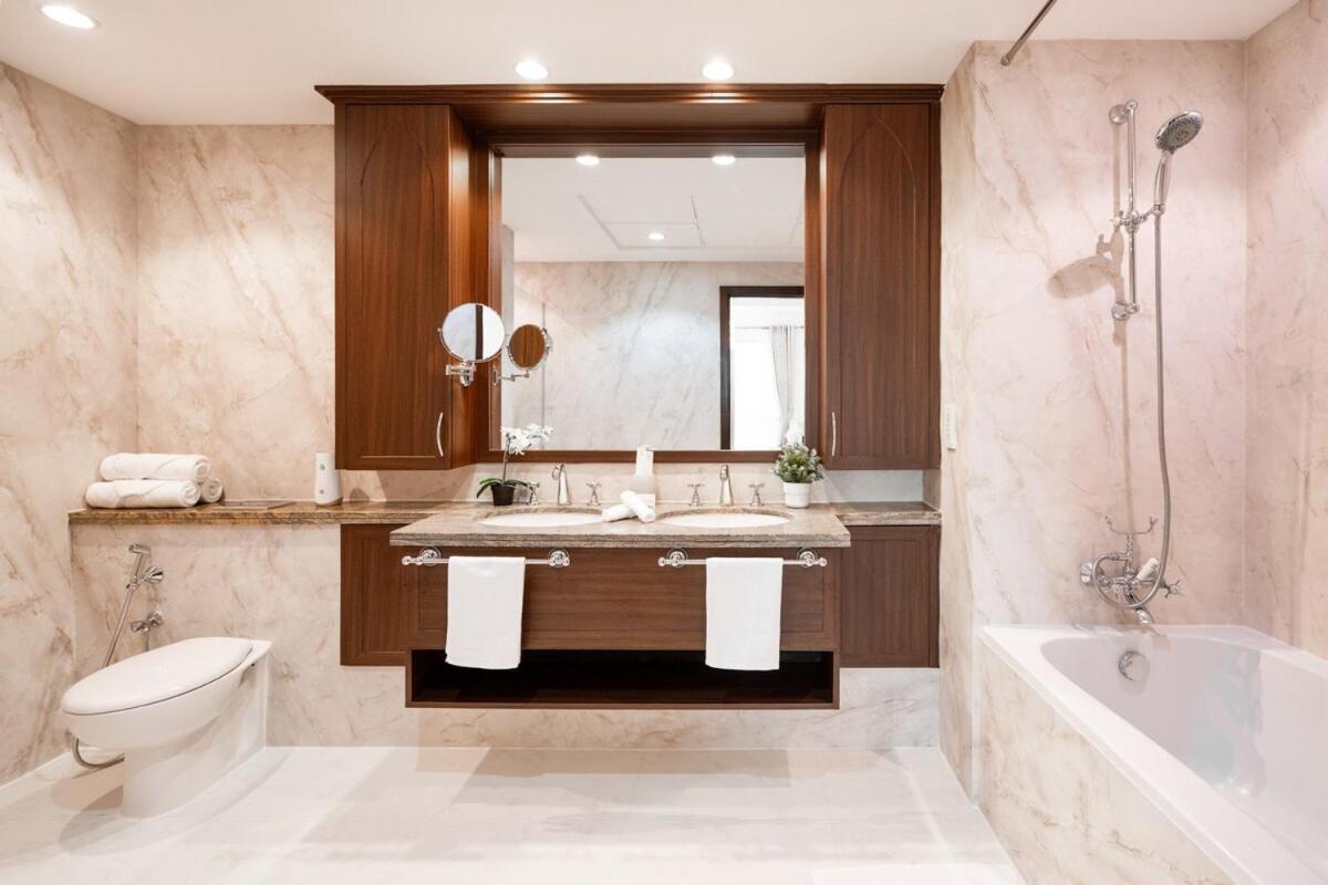 Elite Royal - Sky Series - Burj Khalifa & Fountain View - High Floor - Visionary *